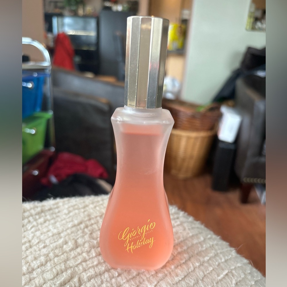 Giorgio Beverly Hills Giorgio Holiday 90ml EDT Spray.  Little Used!